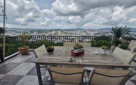 Hill Top Homestay